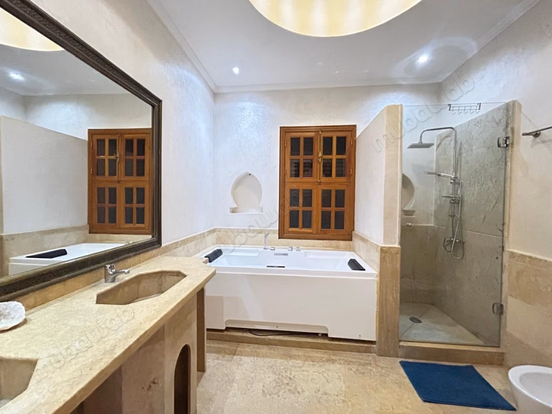 Bonita villa en venta en la ruta de Ouarzazate
