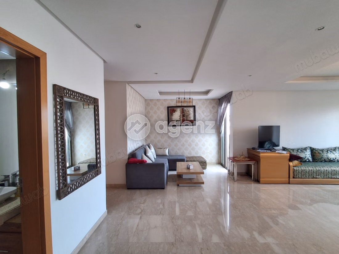 Appartement à vendre 250 m², 2 chambres 
Marina Ouest Salé