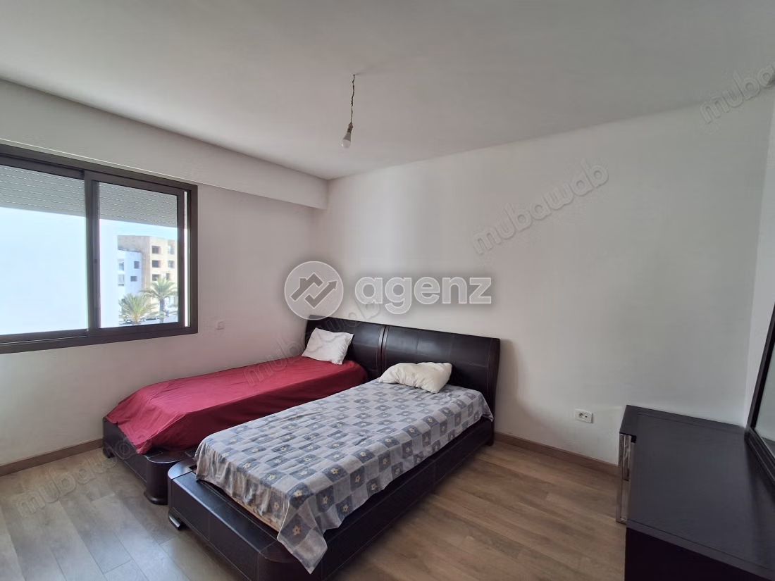 Appartement à vendre 250 m², 2 chambres 
Marina Ouest Salé