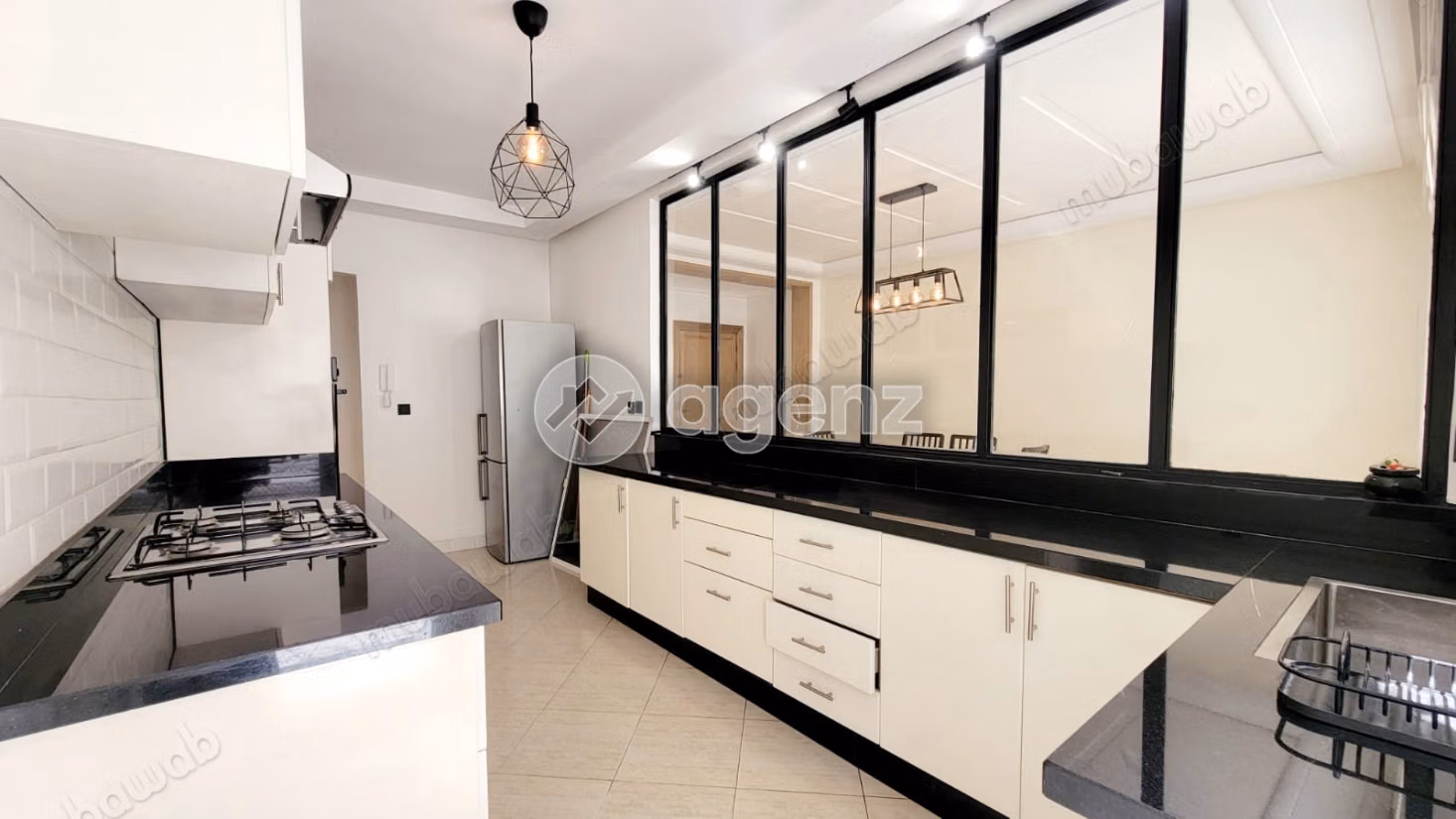 Appartement à vendre 152 m², 3 chambres 
Maârif Extension 
Casablanca