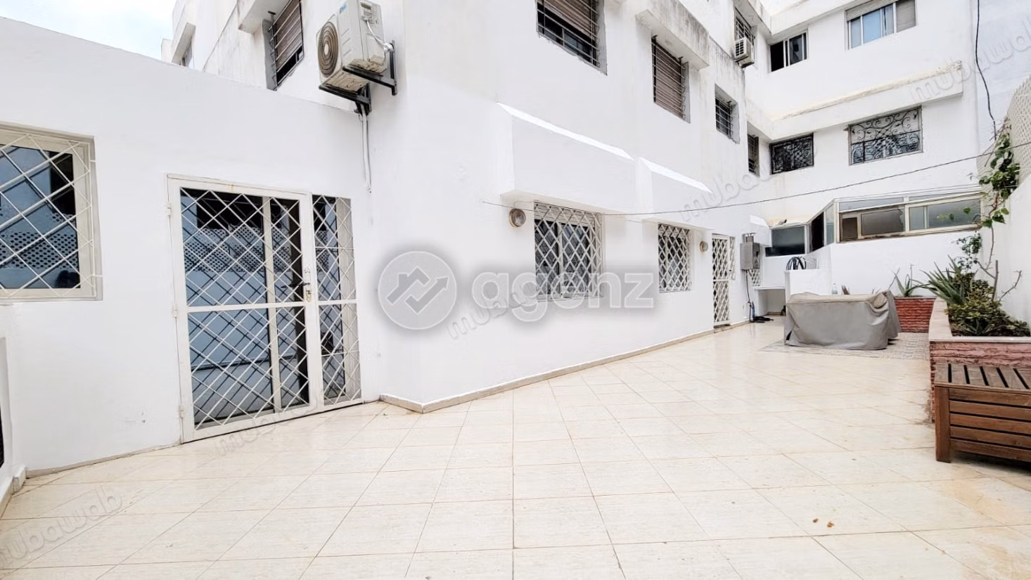 Appartement à vendre 152 m², 3 chambres 
Maârif Extension 
Casablanca