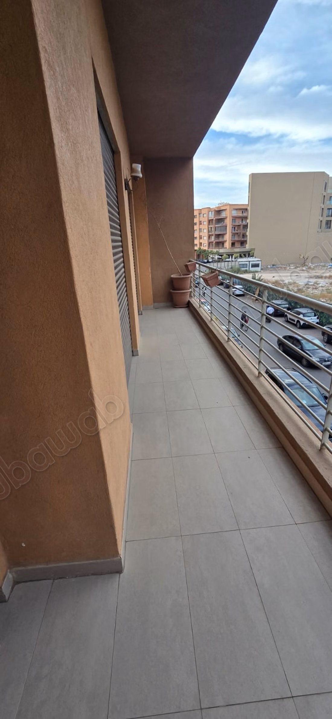 Très bel appartement en location à Route Casablanca. 
1 belle chambre. 
Meublé