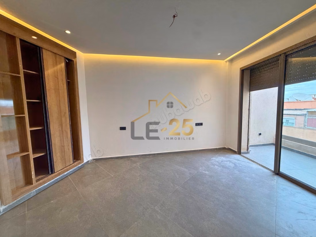 3-Slaapkamer Appartement Te Koop in Victor Hugo