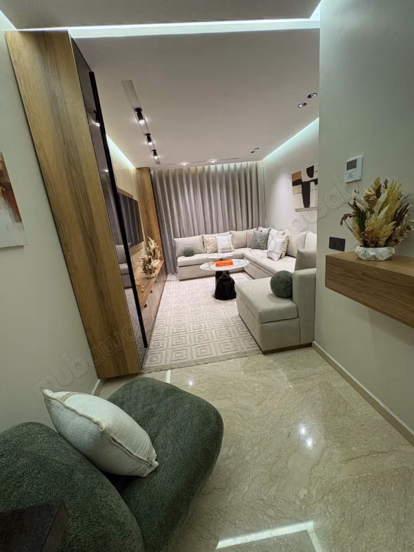 Studio for Rent Near CFC and Cheikh Khalifa