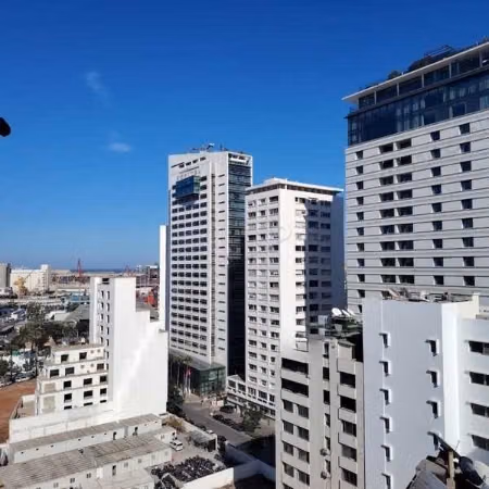 Appartement à Vendre de 93.0 m² à Casablanca, Quartier Avenue Des Far