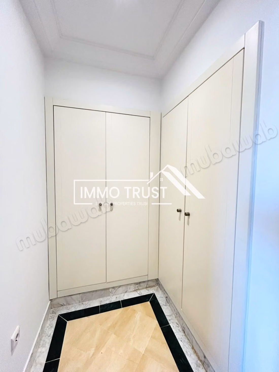 Villa S4 con giardino e piscina a La Soukra