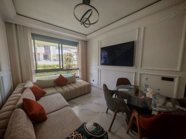 Appart. Neuf 3 ch. Résidence piscine – Ain Diab