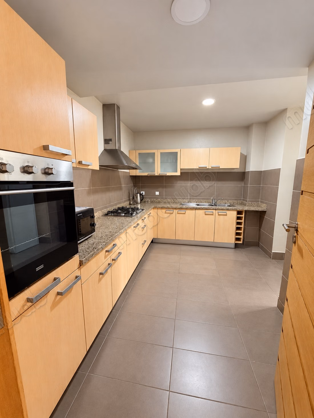 Appartamento arredato con due camere da letto a Moulay Youssef